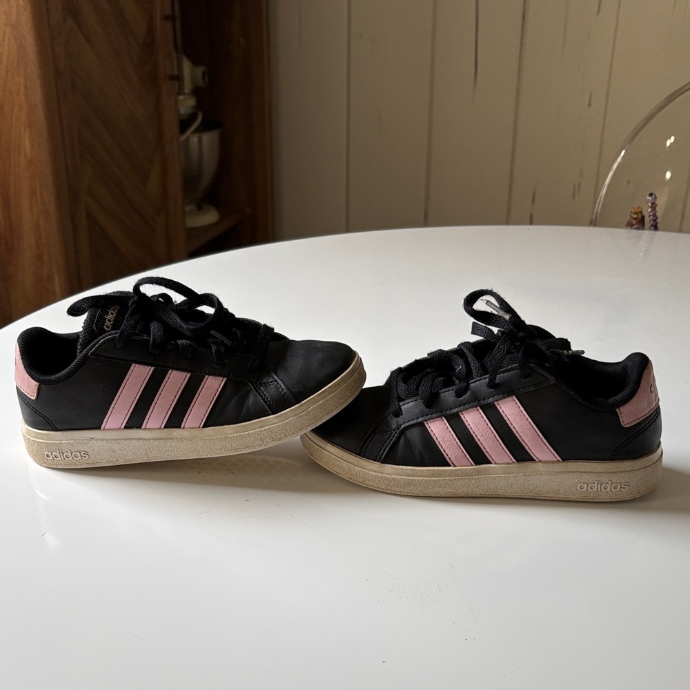 Adidas Kids Black Sneakers with Pink Stripes